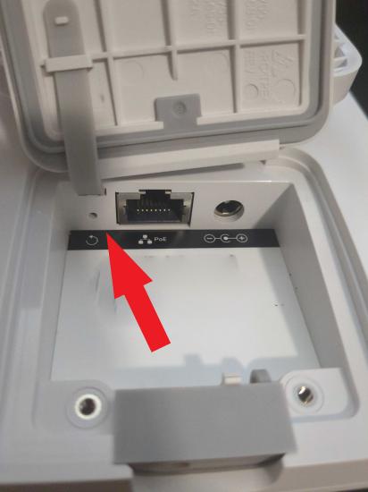 Reset button placement for MR70 and MR78 access points