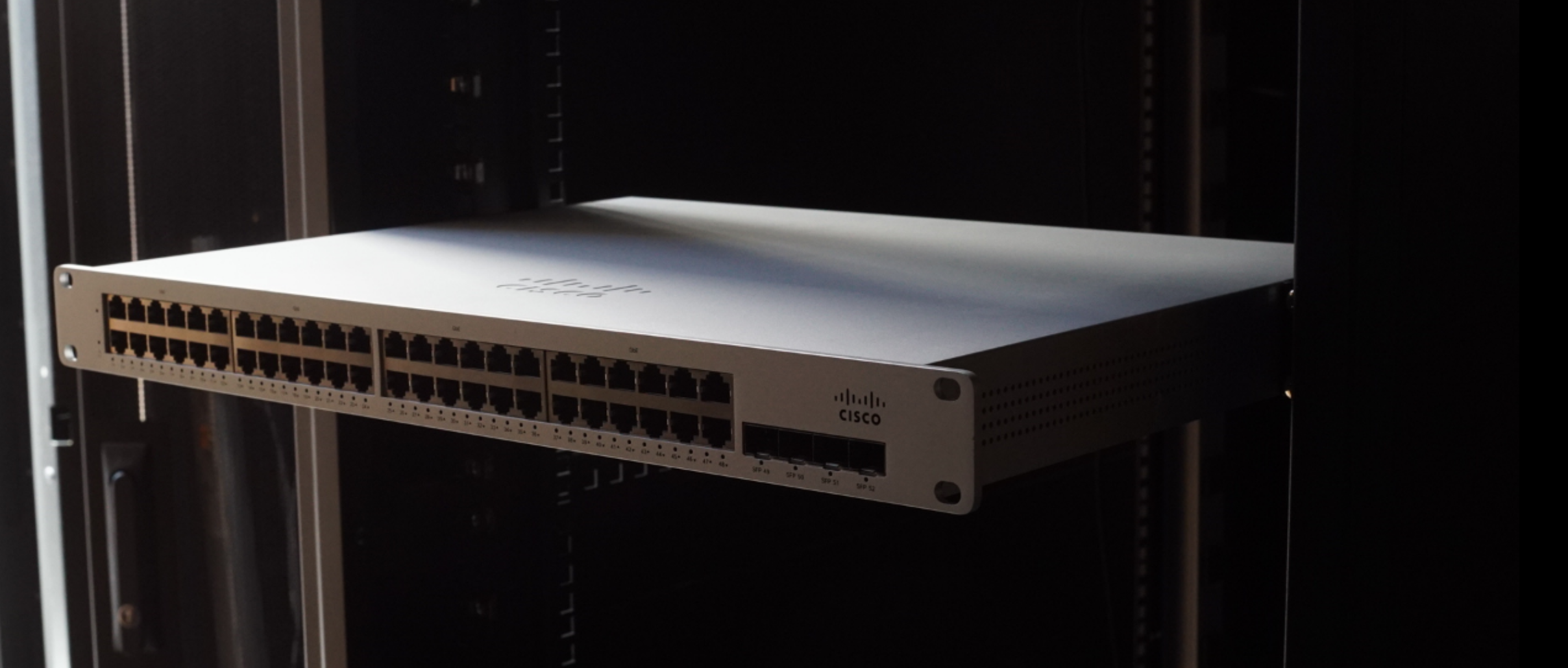 Front view - mid-mounted switch