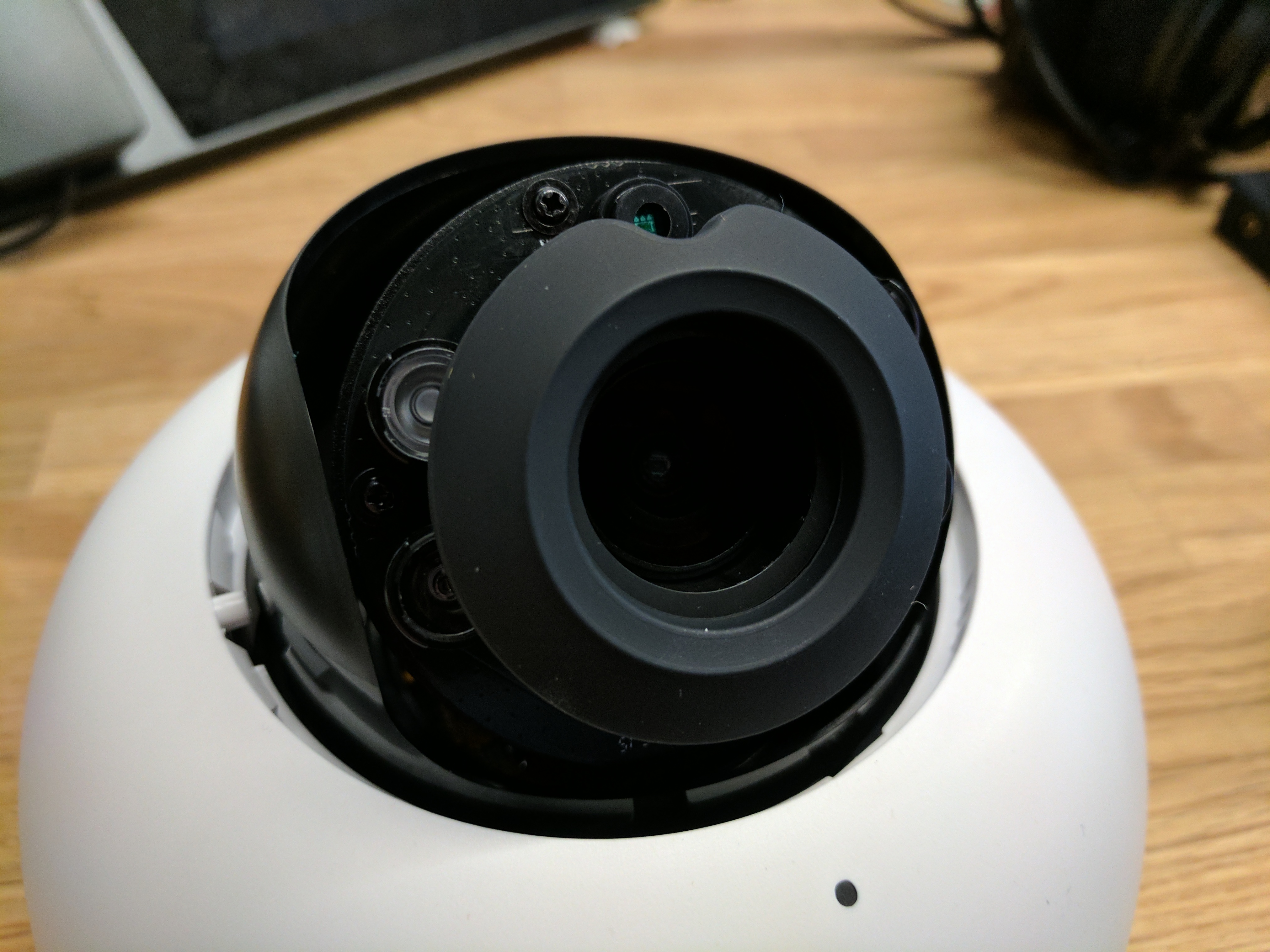 The image is shown because it illustrates an MV21 camera with the gasket seated correctly.